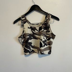 Camo tank